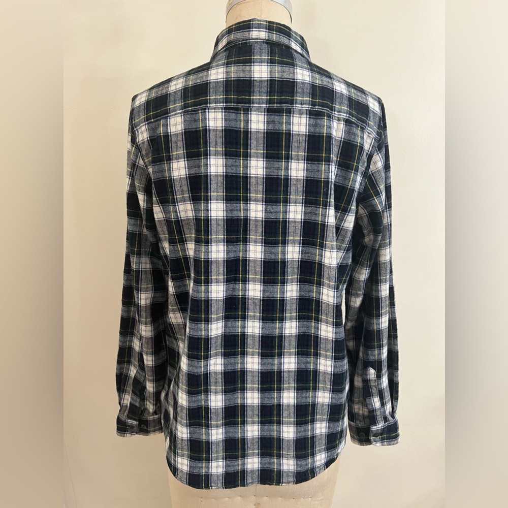 LL Bean Flannel Plaid Womens Shirt Size M - Picture 5 of 8